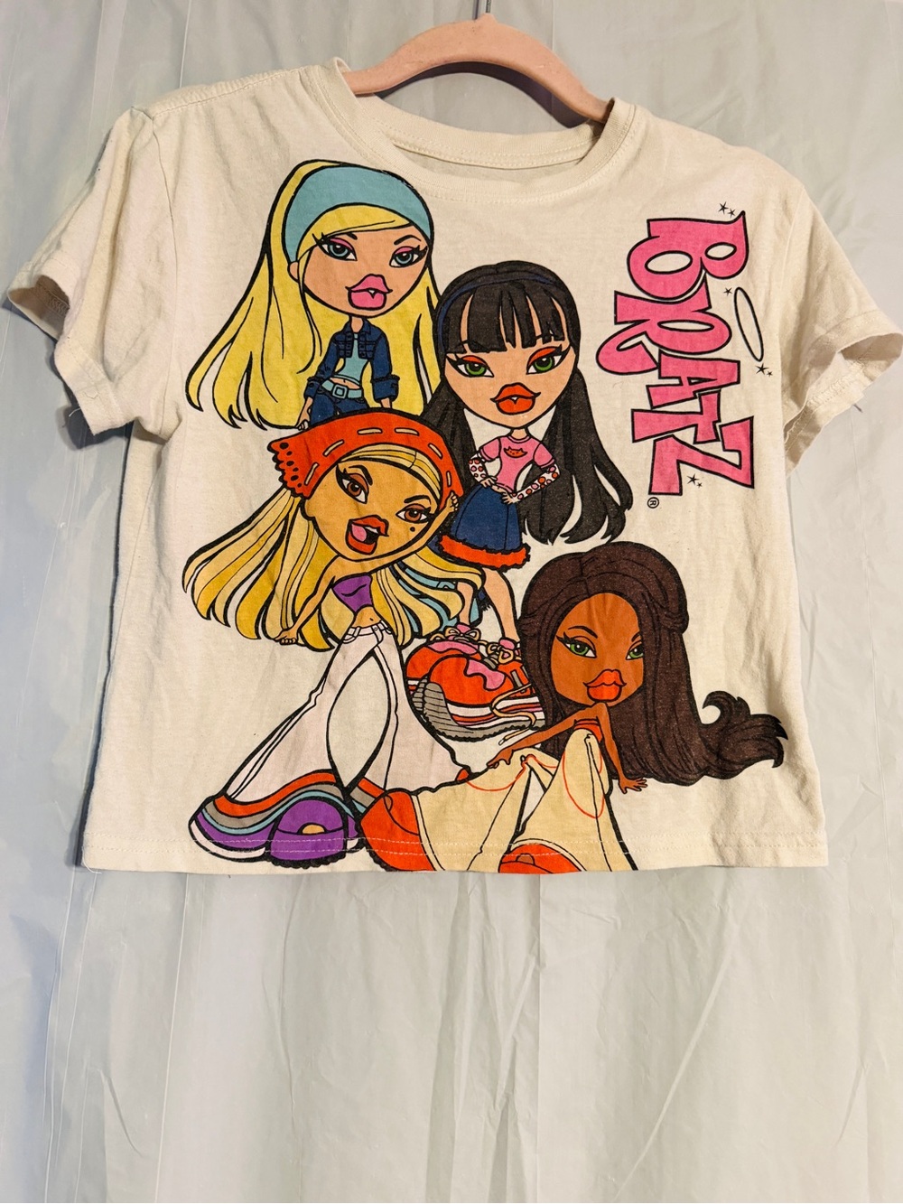 Bratz Girls Graphic T-Shirt Size XS Y2K Dolls Colorful Graphic Tee